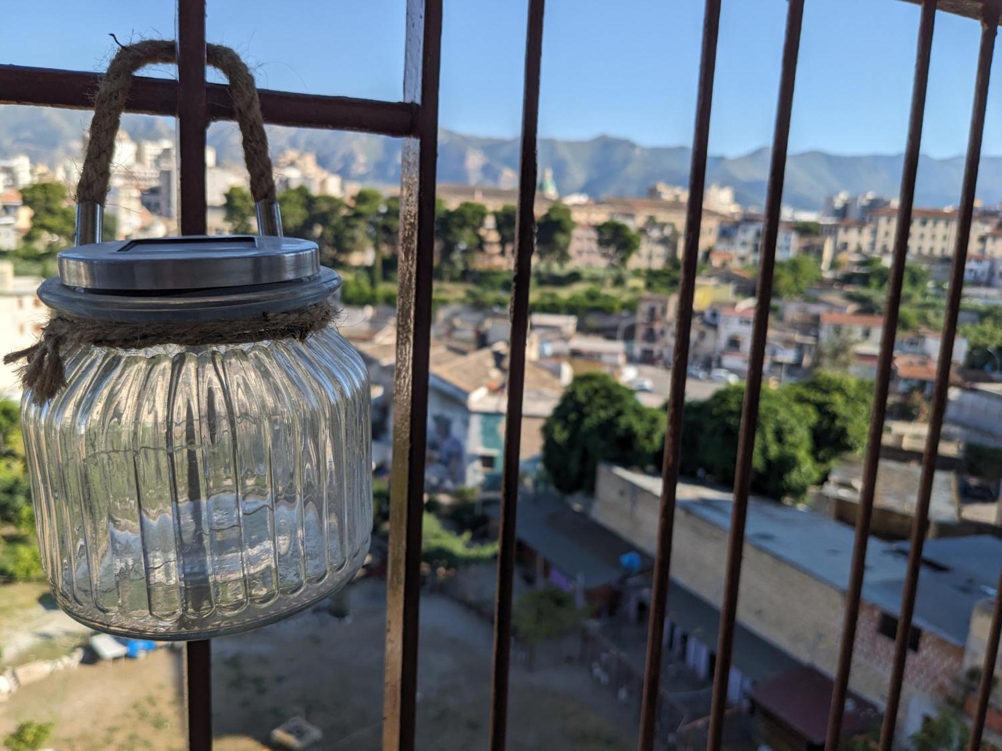 Spacious With Mountain Panorama Apartment Palermo