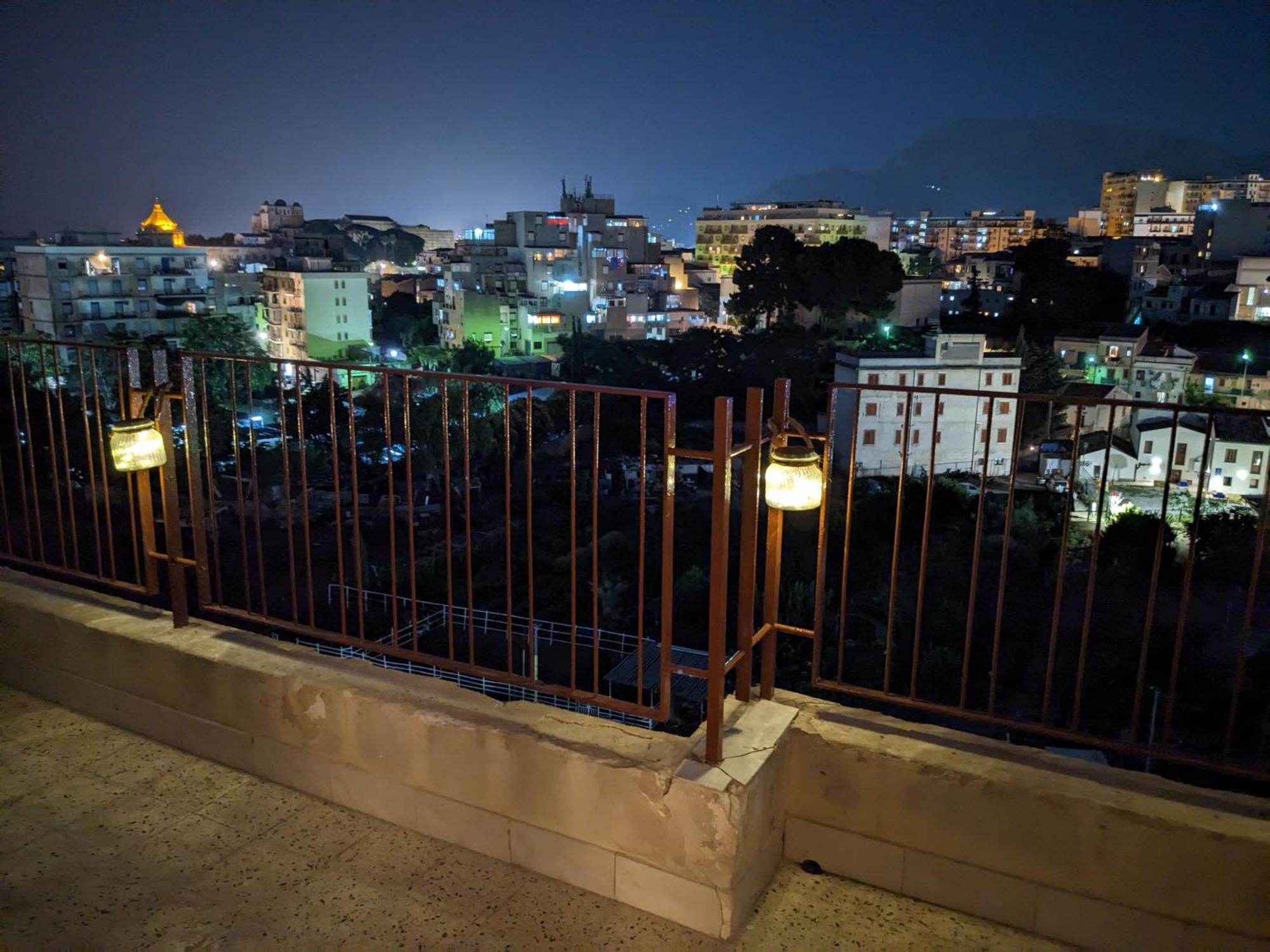 Spacious With Mountain Panorama Palermo
