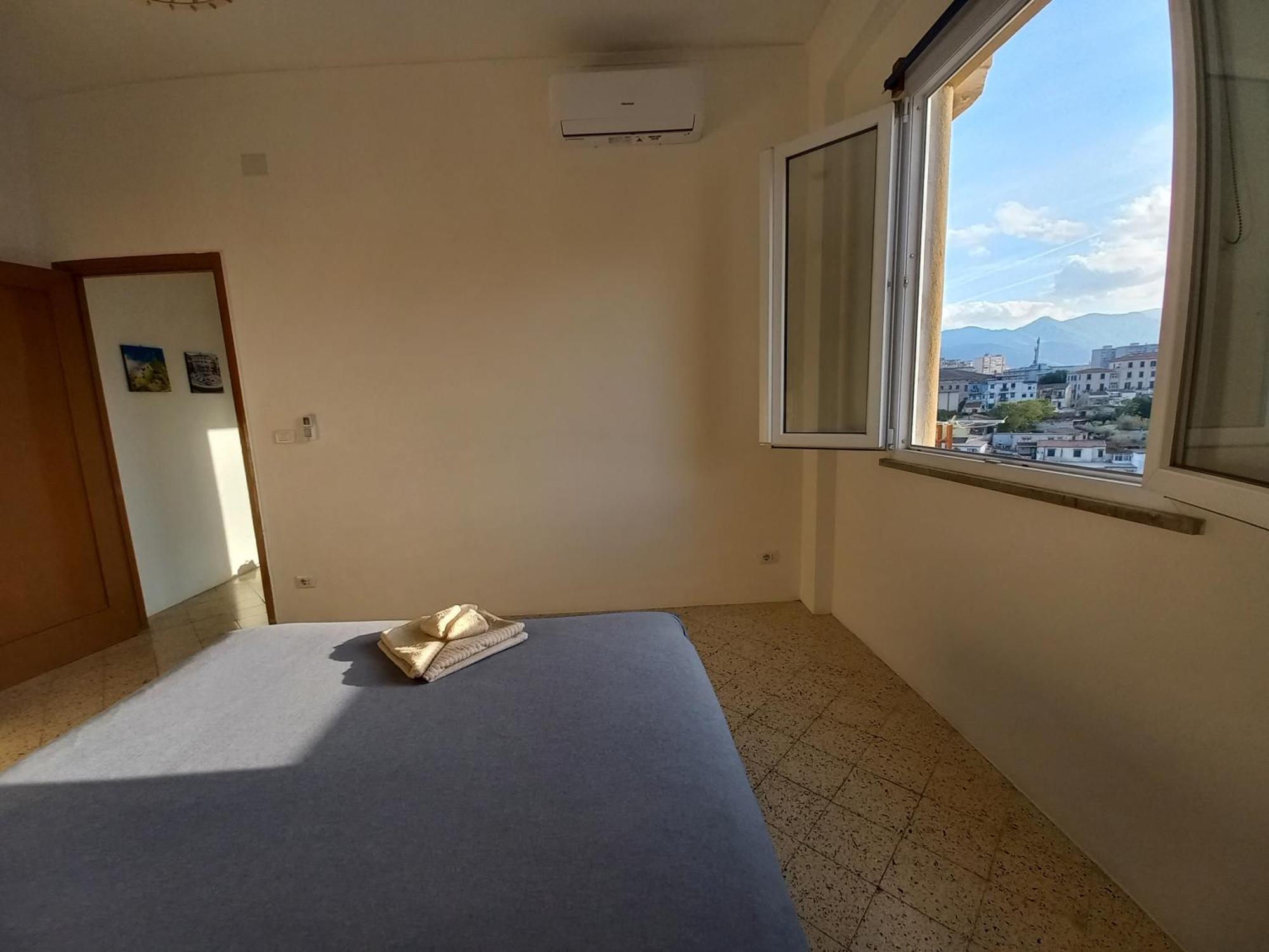 Appartamento Spacious With Mountain Panorama Palermo