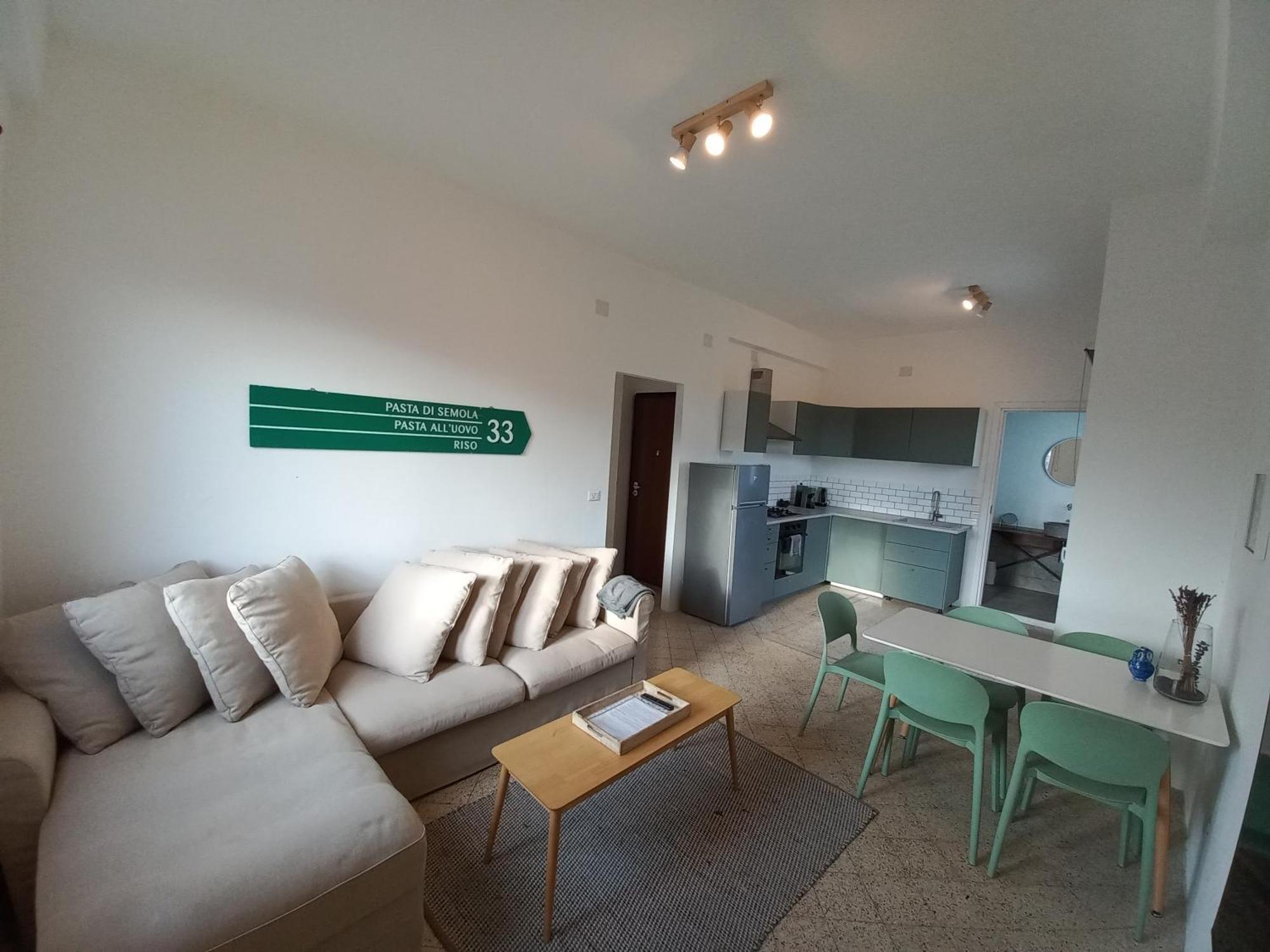Spacious With Mountain Panorama *